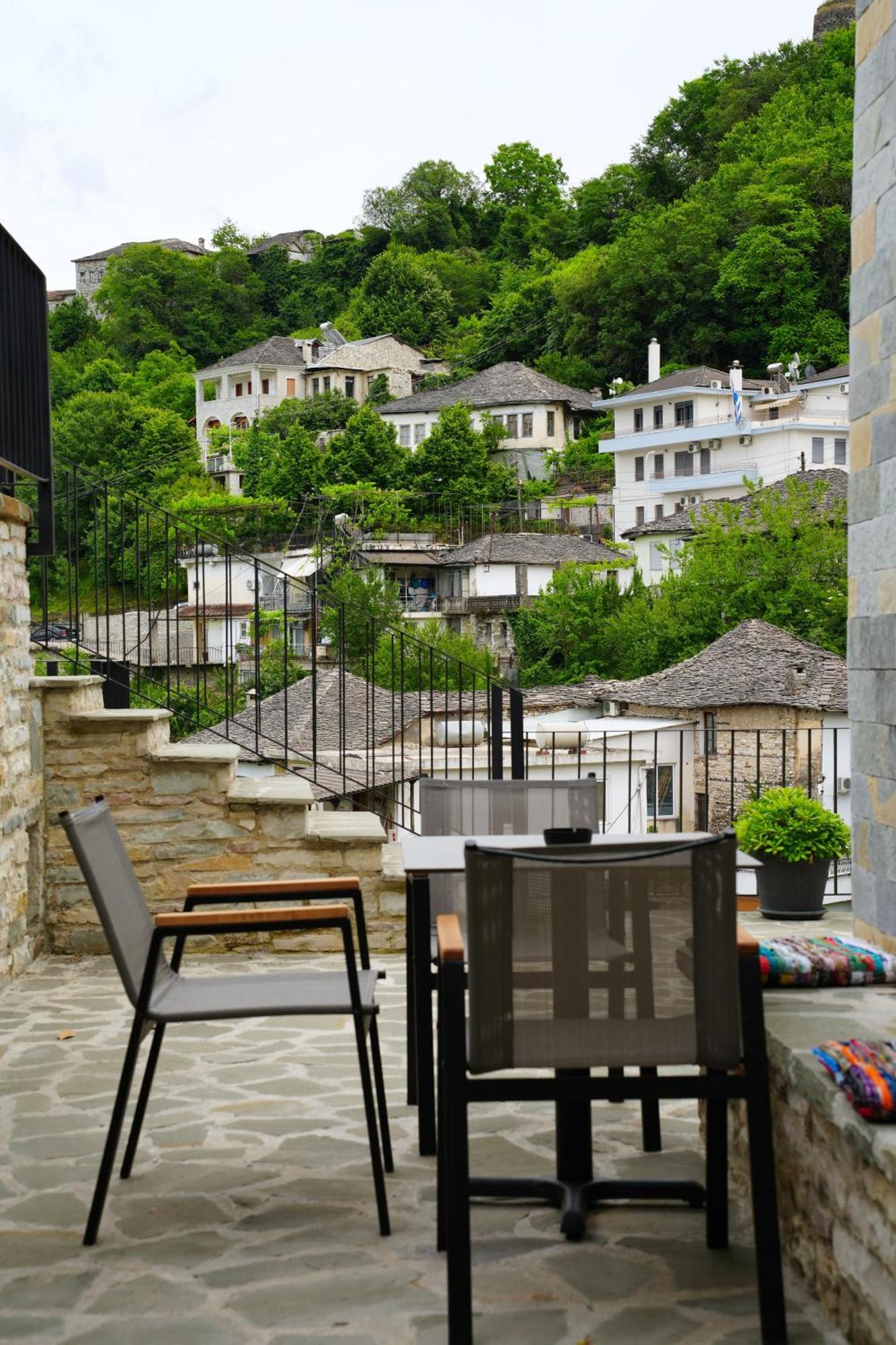 Gjirokastër Castlefront Villa מראה חיצוני תמונה