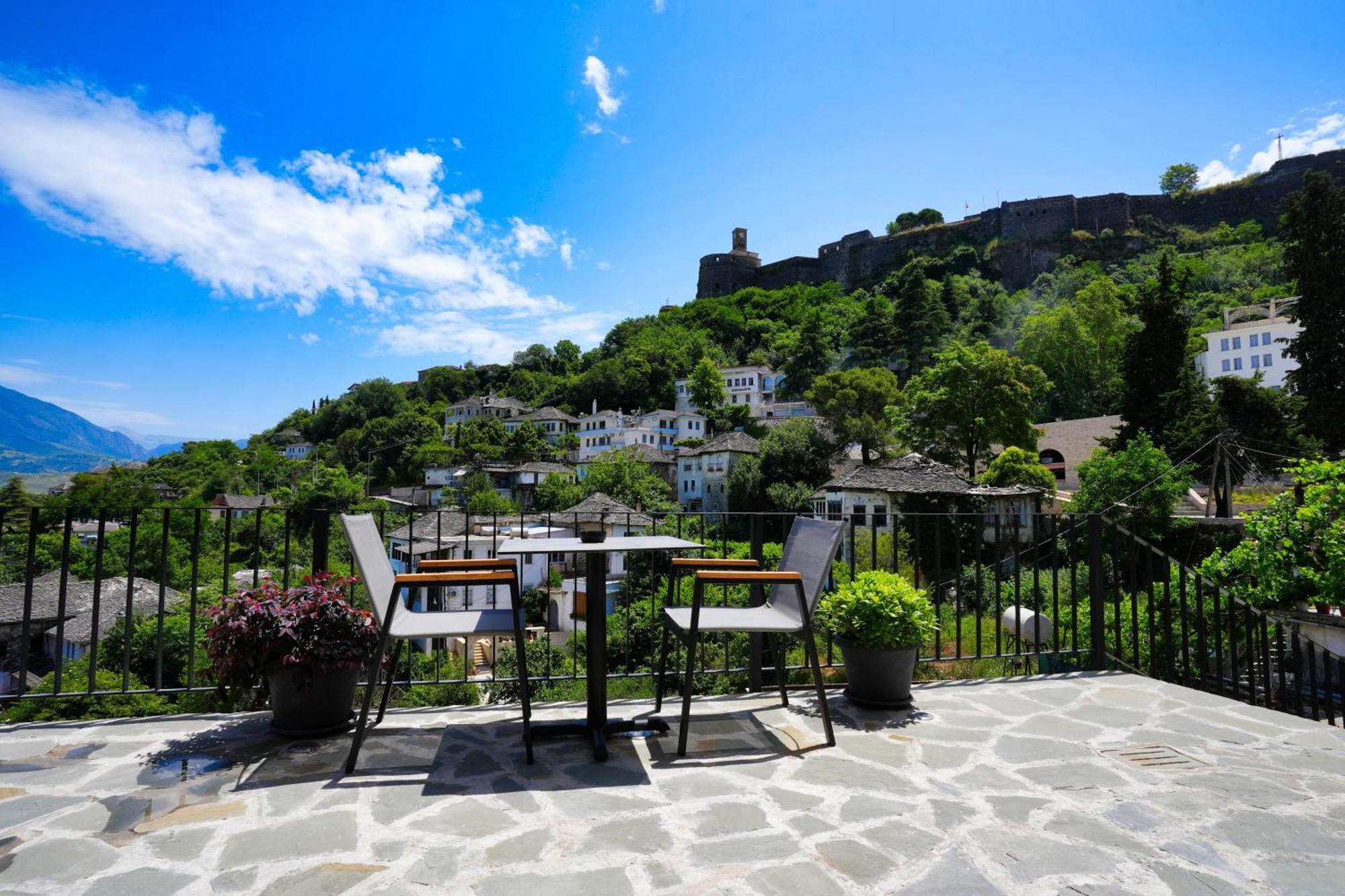 Gjirokastër Castlefront Villa מראה חיצוני תמונה